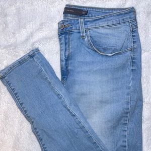 NWOT Levis hi rise skinny jeans